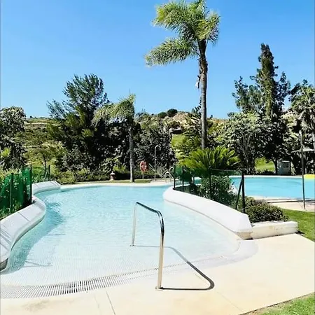 Cozy 2 Bedrooms Calanova Golf Malaga